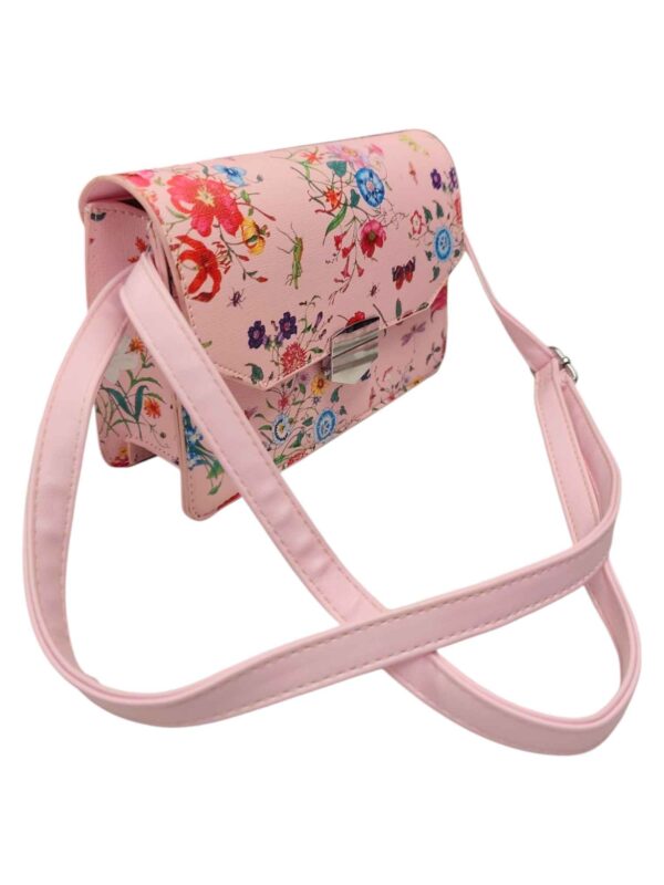 Τσάντα Ώμου με Floral Print Καπάκι και Μεταλλικό Κούμπωμα – Ροζ & Γαλάζιο – ΓΑΛΑΖΙΟ